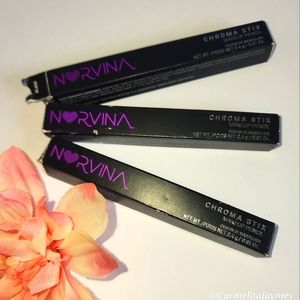 BNIB》ABH Norvina - Chroma Stix Makeup Pencil (Black)